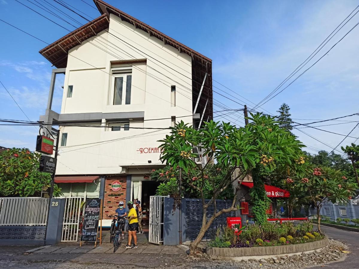 棉兰 罗玛28撒利亚旅馆酒店 外观 照片