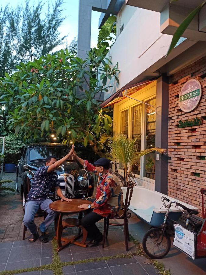 棉兰 罗玛28撒利亚旅馆酒店 外观 照片