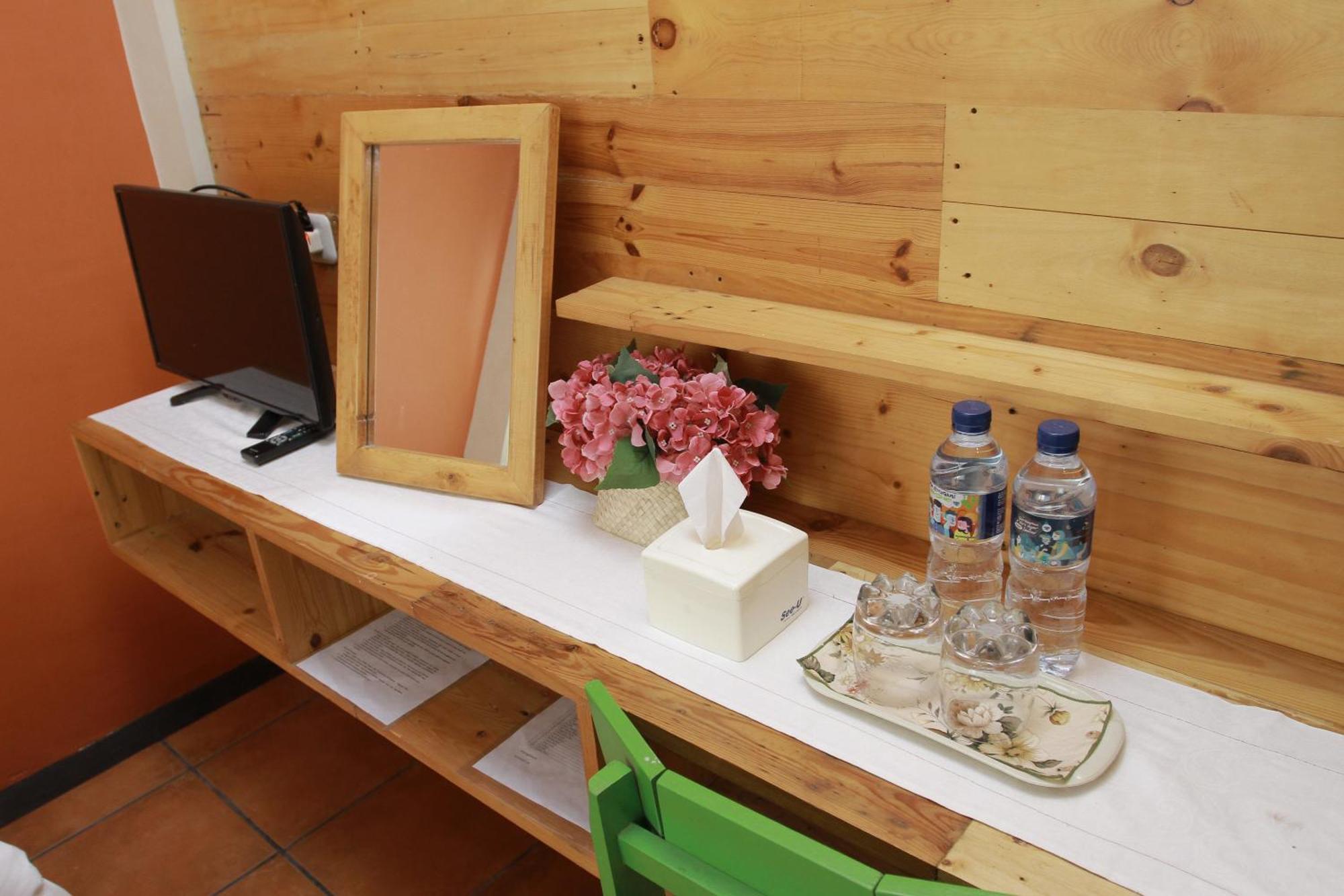 棉兰 罗玛28撒利亚旅馆酒店 外观 照片